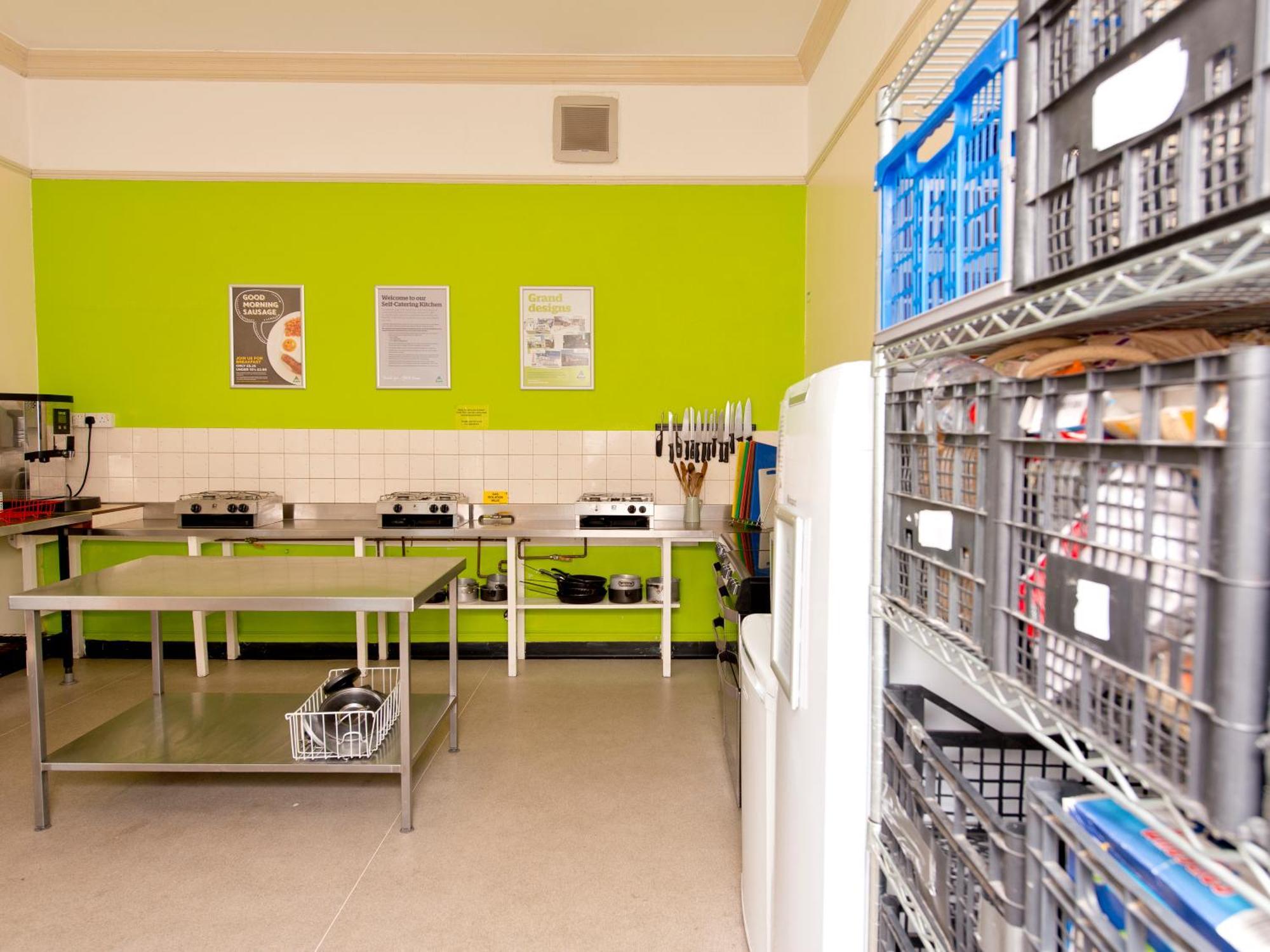 วายเอชเอ แลงเดล Hostel แอมเบิลไซด์ ภายนอก รูปภาพ